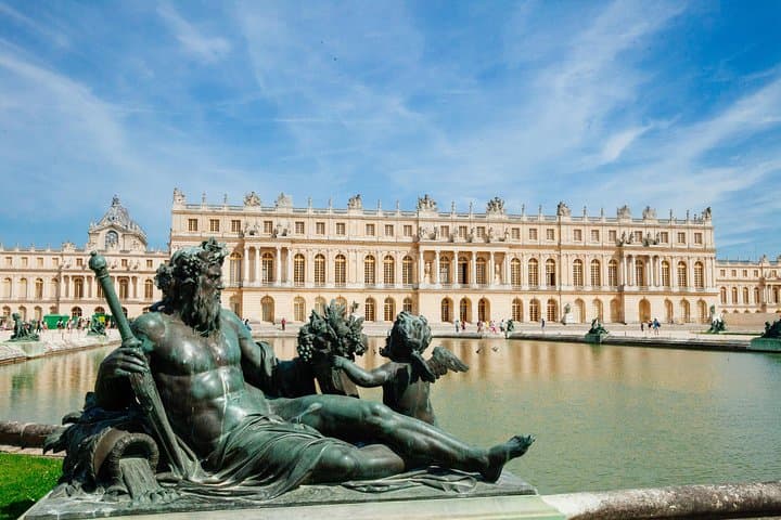 Versailles VIP Bike Tour with Skip-the-Line Palace Access photo 6