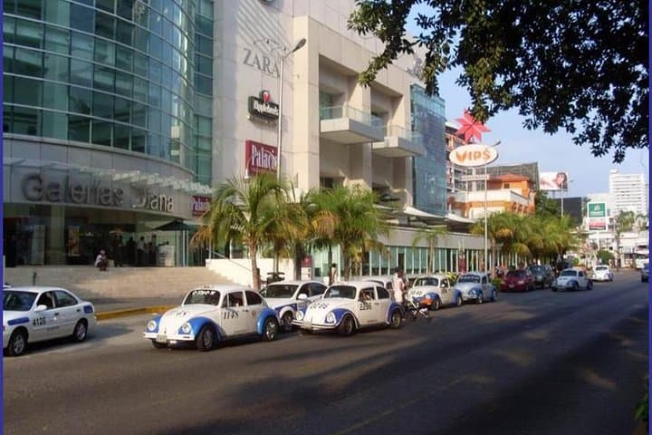Acapulco City Tour: La Quebrada Cliff Divers, Golden Zone & Scenic Viewpoints photo 5
