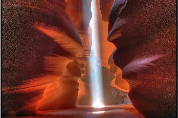 Antelope Canyon & Horseshoe Bend Day Tour — Guided Navajo Slot Canyon Experience