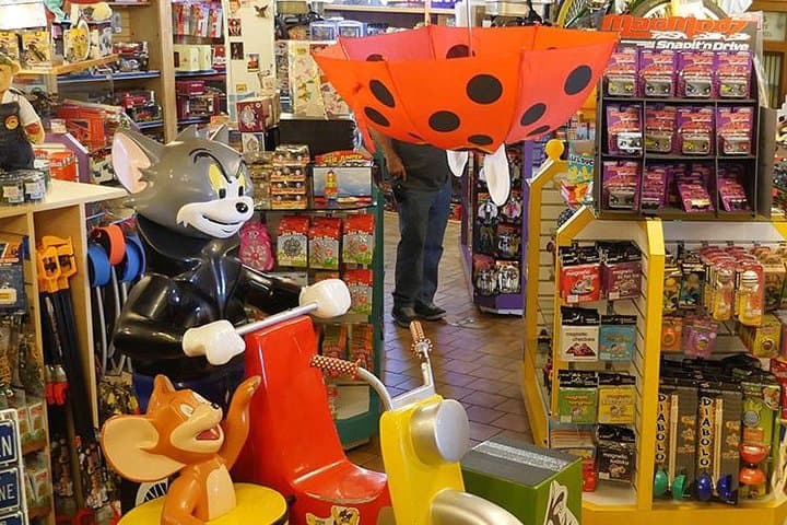 Explore the World's Largest Toy Museum in Branson — Guide & Tips photo 6