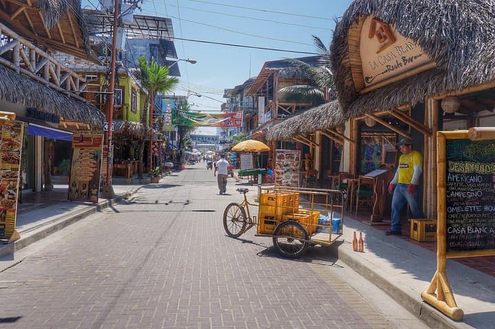 Full-Day Montañita Surf and Beach Trip from Guayaquil photo 4