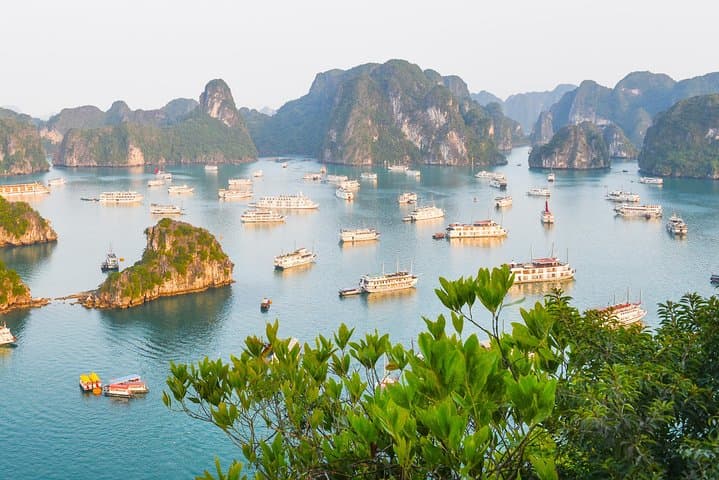 Halong Bay 2-Day Luxury Junk Cruise from Hanoi — Kayak, Swim & Overnight Cabin photo 4