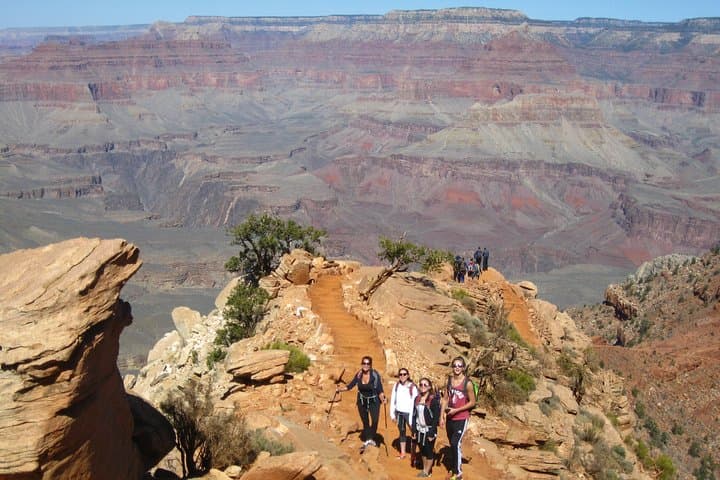 Small-Group Grand Canyon Day Hike from Sedona or Flagstaff photo 3