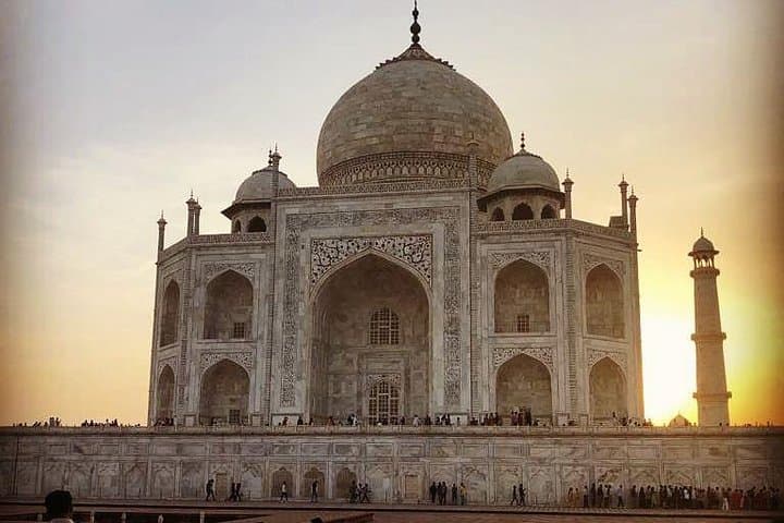 Early Morning Taj Mahal & Agra Fort — Same-Day Return from Delhi photo 3