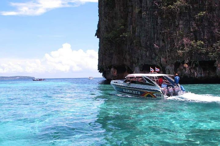 Phi Phi Speedboat Day Trip: Maya Bay, Bamboo Island & Shark Point Snorkel photo 6