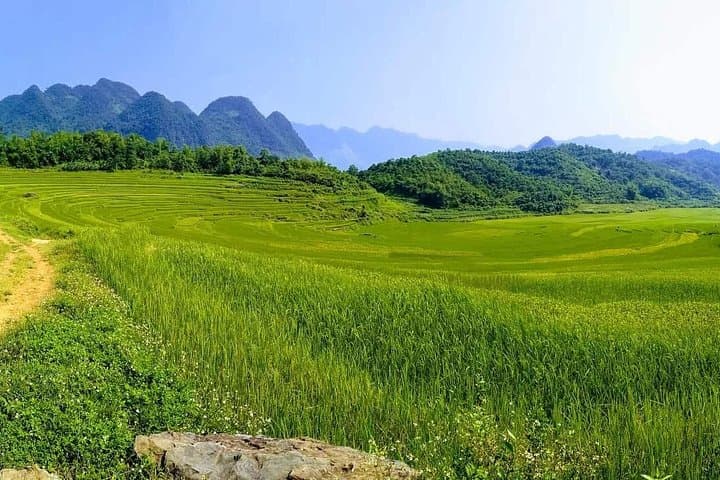 Mai Chau to Pu Luong 2-Day Trek and Homestay Adventure photo 2