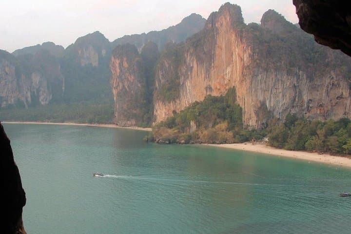 Railay Beach Rock Climbing: Krabi’s Ultimate Climbing Experience photo 4
