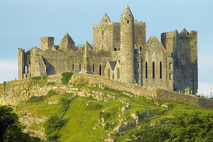 Blarney, Rock of Cashel & Cahir: Day Tour from Dublin to Historic Castles photo 5