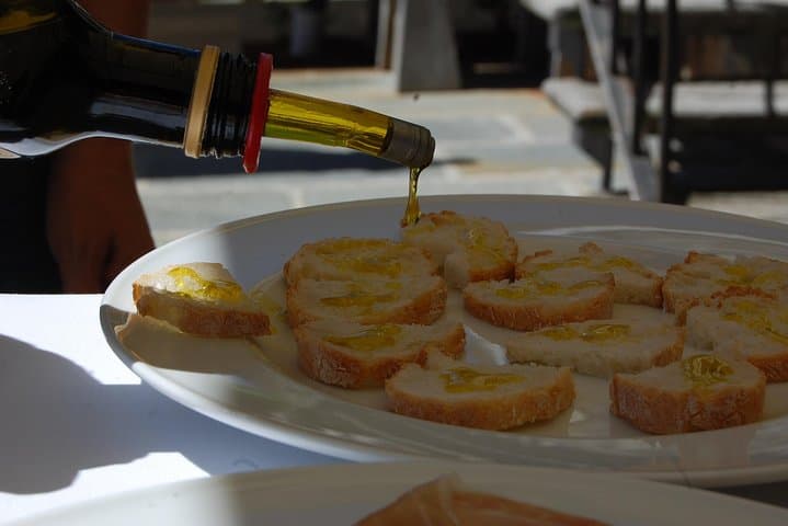 Wine and Wind on Lake Como: Winery Tour and Private Regatta photo 5