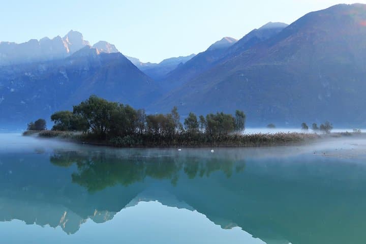 Paddling Mezzola Lake: Canoe the Pian di Spagna Natural Reserve photo 4