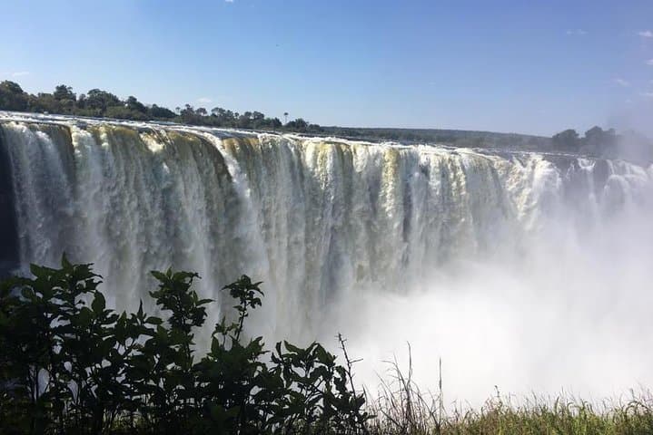 Victoria Falls Private Guided Tour - Rainforest Walk to the Main Falls photo 4
