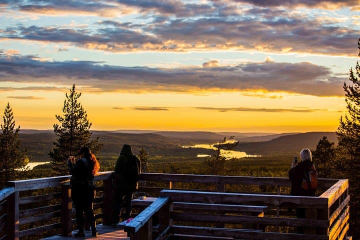 Midnight Sun Photography Tour in Rovaniemi: Capture Lapland's Endless Light photo 6