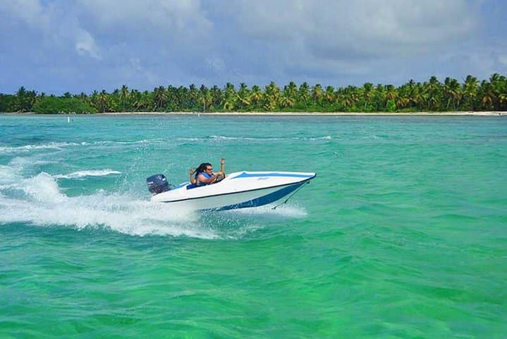 Punta Cana Combo: Speedboat Driving, Catamaran Sail & Reef Snorkel Adventure photo 2