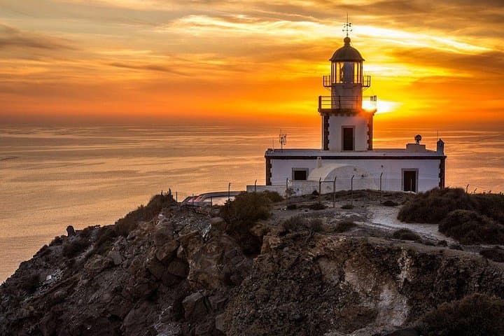 Custom Santorini Private Island Tour — Half- or Full-Day Driving Itinerary photo 4