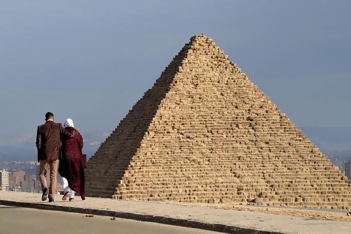 Full-Day Private Tour: Giza Pyramids, Egyptian Museum & Cairo Tower photo 6