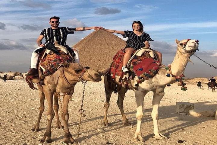 Between Pyramids and Pharaohs: Private Day Tour to Memphis, Saqqara & Giza photo 4