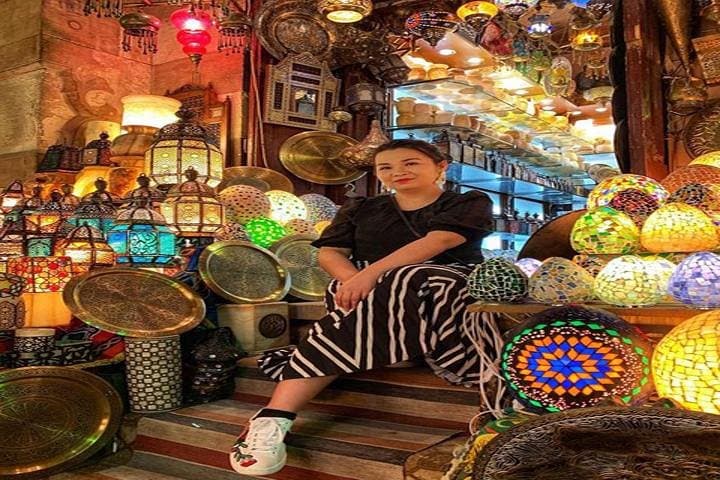 Giza Pyramids to Khan El-Khalili: Private Day Tour from Cairo