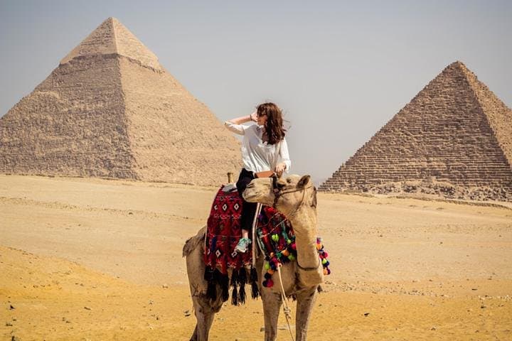 Hurghada to Cairo Day Trip: Pyramids, Egyptian Museum & Camel Ride photo 4