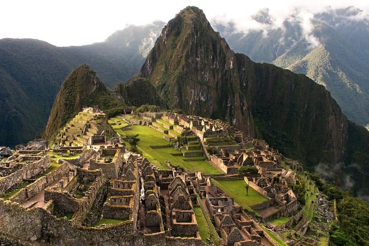 Private Full-Day Machu Picchu & Montaña Guided Tour from Aguas Calientes photo 4