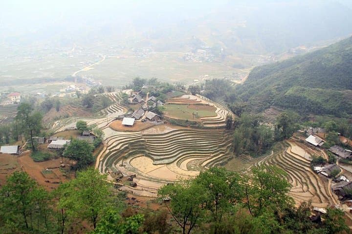 Sapa 3-Day Homestay Trek: Villages, Rice Terraces & Cultural Immersion photo 3