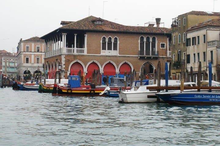 Venice 2-Hour Guided Walking Tour with Gondola Ride photo 4