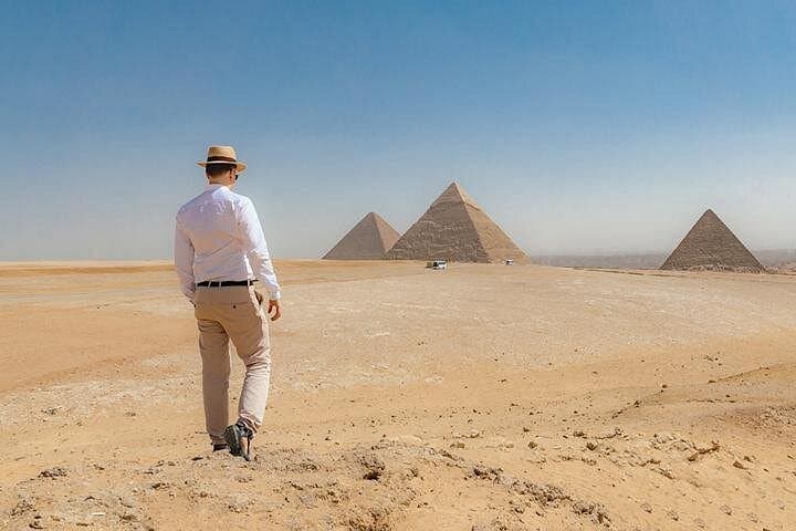 Private Day Tour: Giza Pyramids, Sphinx & Khan El-Khalili Market from Cairo photo 5