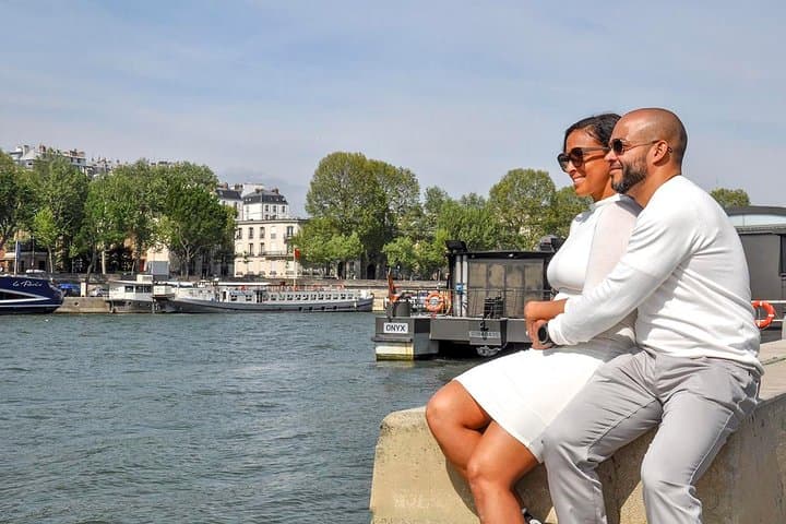 How to Propose in Paris: Private Walking Proposal with a Professional Photographer photo 6