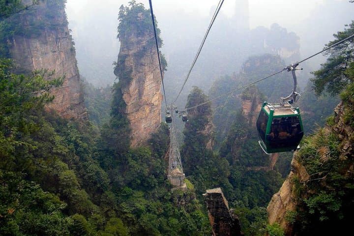 2-Day Private Zhangjiajie National Forest Park In-depth Tour — Avatar Mountain Experience photo 3