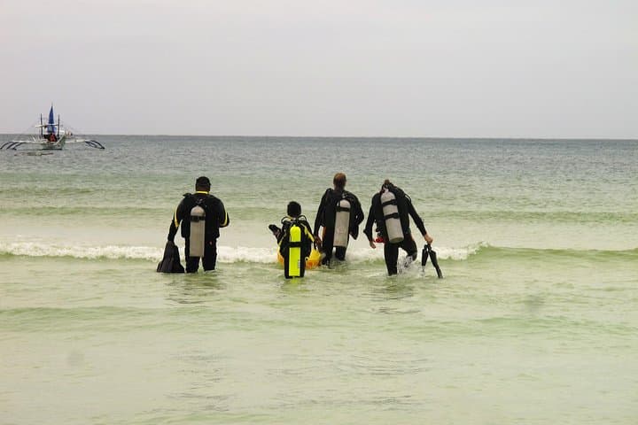 Discover Scuba at Boracay's White Beach: Shore Dive Intro with WaterColors photo 2