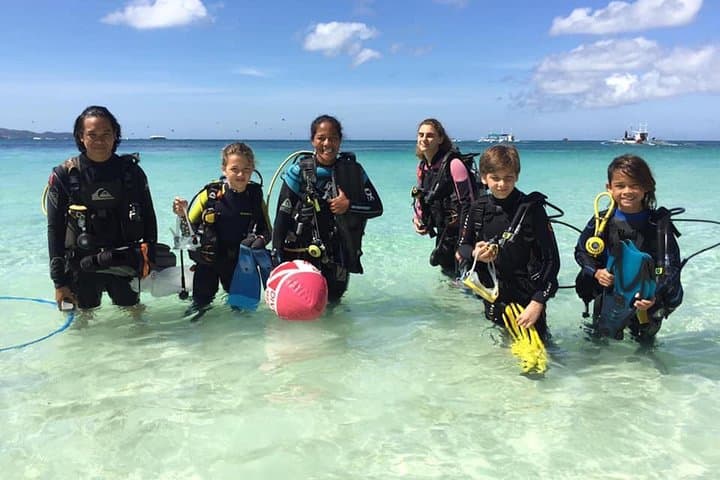 Discover Scuba at Boracay's White Beach: Shore Dive Intro with WaterColors photo 4