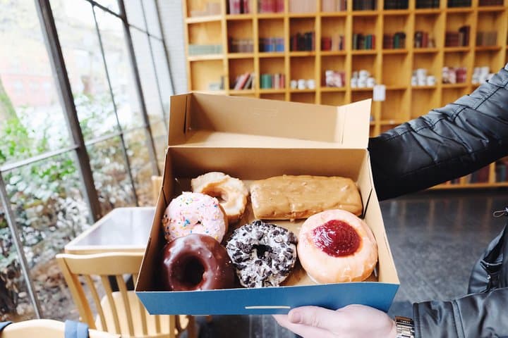 Seattle Donut Walking Tour — Top Pot to Pike Place Market photo 4