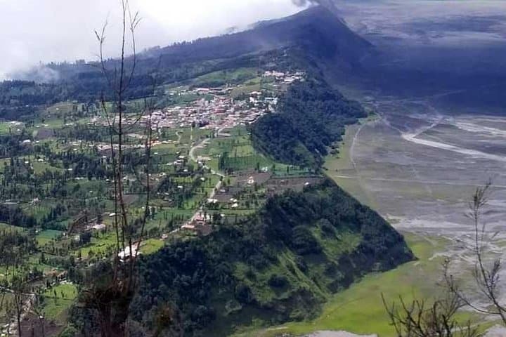 Bromo Volcano Sunrise & Tengger Culture: 2-Day Trip from Surabaya photo 6