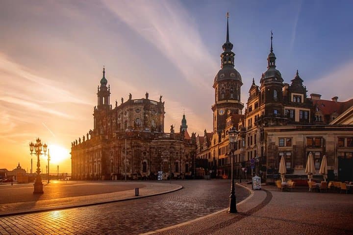 Luxury Private Day Trip from Prague to Dresden — Private Mercedes Transfer & City Highlights
