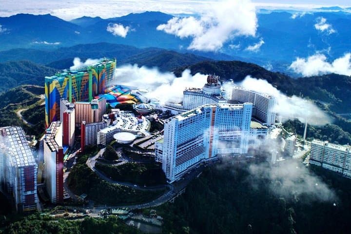 Genting Highlands Day Tour from Kuala Lumpur — SkyWay, Strawberry Farm & Premium Outlets photo 3