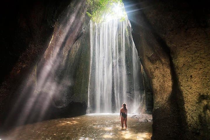Chasing Falls Around Ubud: Tukad Cepung, Kanto Lampo, Tegenungan & Tibumana photo 2