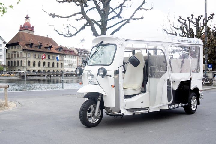 Lucerne City Tour by eTukTuk — 90-Min Private Insider Tour photo 4