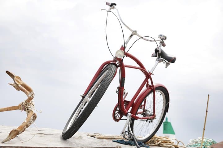 Cycle the Croisette: Cannes Beach-Cruiser Bike Rental for a Day