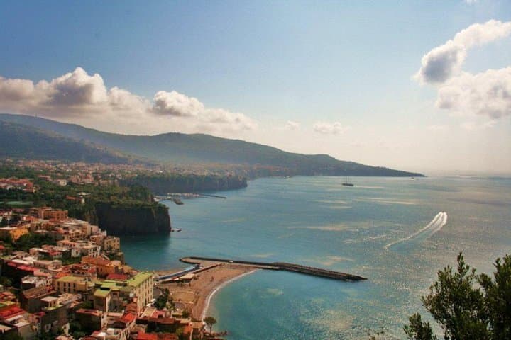 Private Amalfi Coast Shore Excursion — Sorrento, Positano, Amalfi & Ravello Day Tour photo 3