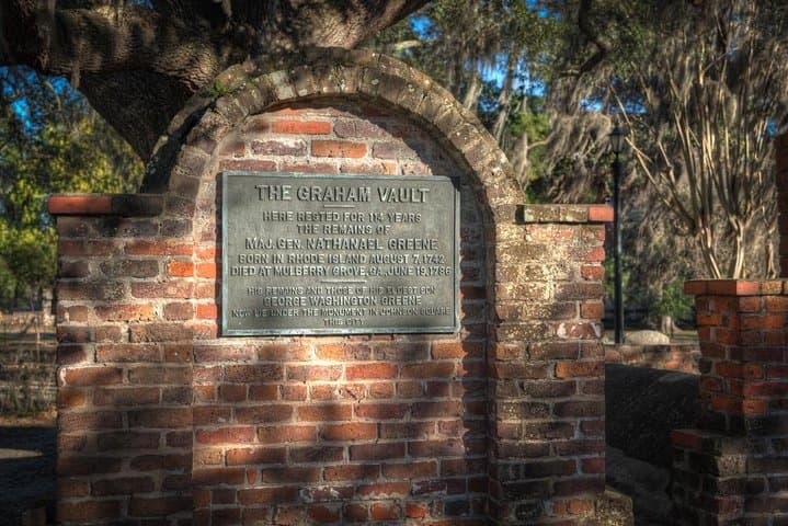 Savannah Beyond Good & Evil Ghost Walking Tour — Colonial Park Cemetery & Historic Squares photo 3