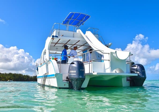 Punta Cana Luxury Sunset Party Boat: Snorkel, Natural Pool & Open Bar