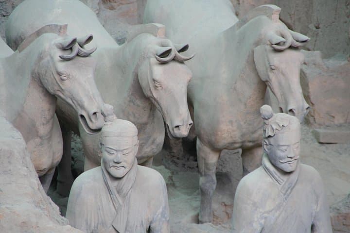 Xi'an in 48 Hours: Private 2-Day Tour from Shanghai to the Terra Cotta Warriors photo 1
