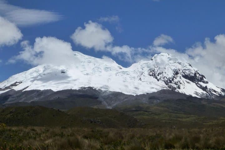Antisana Volcano Private Tour: Condor Watching & Andean Páramo Day Trip from Quito