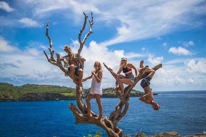 Kelingking Beach & Nusa Penida Private Day Tour — All-Inclusive Instagram Spots photo 2