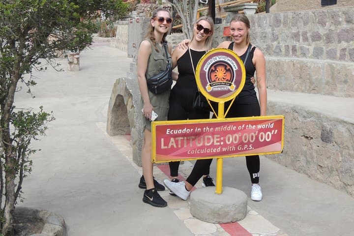 Middle of the World: Hummingbirds, Equator Science, and Quito Craft Beer photo 4