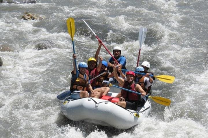 White-Water Rafting from Bogotá: 7 km Class III–IV River Run photo 4