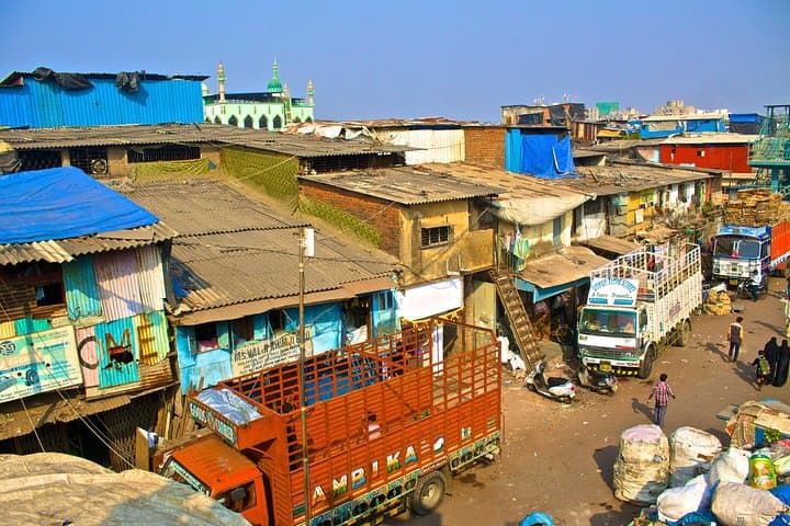 Explore the Contrasts of Mumbai: From Glamour to the Gritty Dharavi Slum photo 3