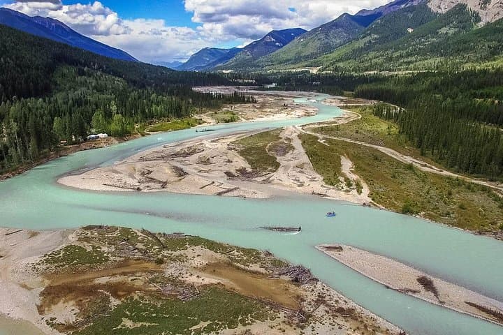 Family Rafting Adventure on Kicking Horse River: Gentle Rapids and Rockies Scenery photo 3