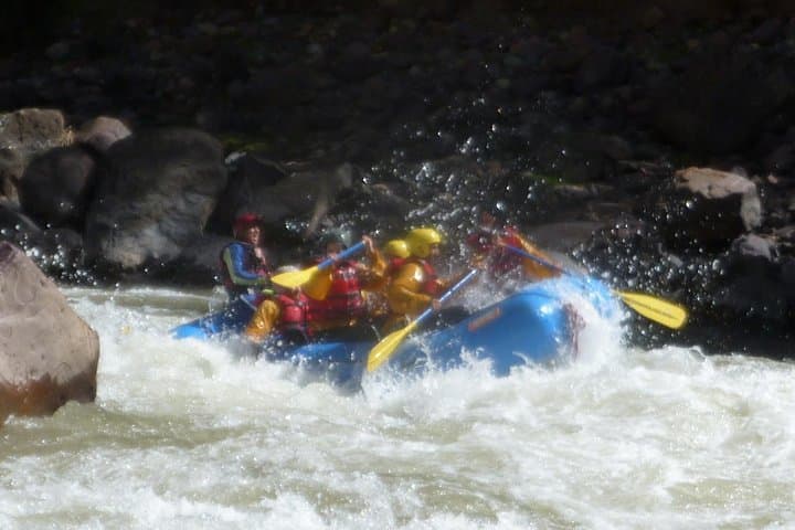 Full-Day Urubamba River Rafting from Cusco — Class II–III Sacred Valley Adventure photo 3