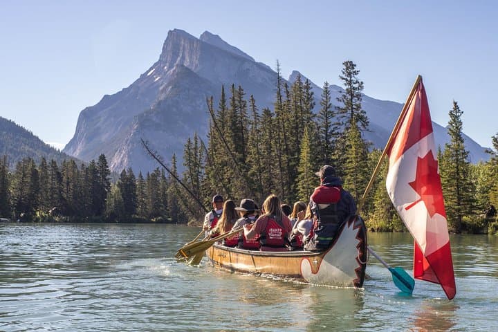 Wildlife on the Bow: Guided Big Canoe Tour Along Banff’s Iconic River