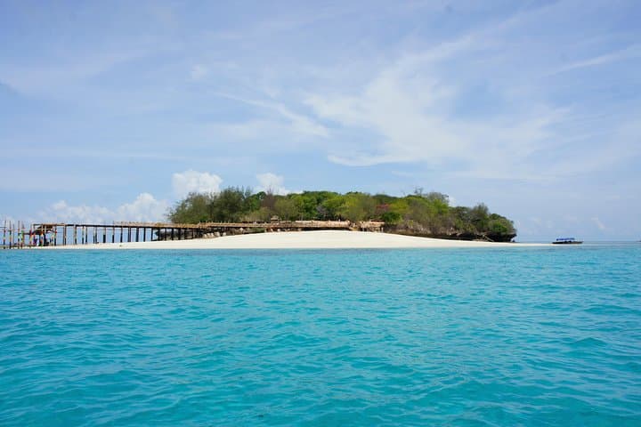 Prison Island Tour (Changuu) from Stone Town: Tortoises, Snorkeling & History photo 1